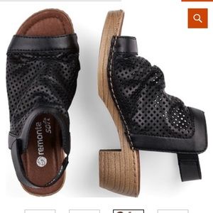 Remonte black heeled sandals